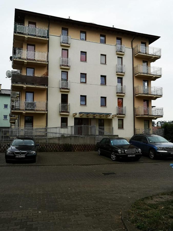 Apartament Edyta 슈비노우이스쳬 외부 사진